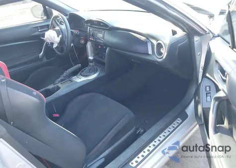 2013 Scion Fr-S из США, поврежденный, VIN JF1ZNAA10D2704950